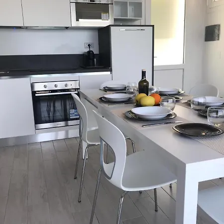 Feriehus La Dolce , Fronte Mare